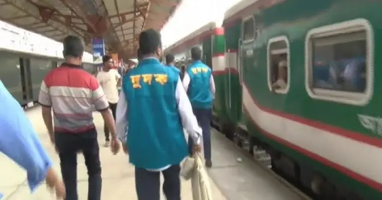 দুদকের অভিযান